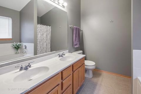 7613 Locust Ln, Plainfield, IL 60586 photo 11