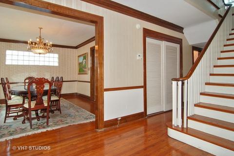 130 Akenside Rd, Riverside, IL 60546 photo 2
