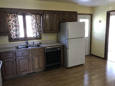 18518 Bock Rd, Lansing, IL 60438 photo 2