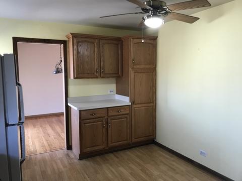18518 Bock Rd, Lansing, IL 60438 photo 3