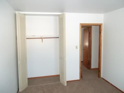 700 Darcy Ln, Griffith, IN 46319 photo 12