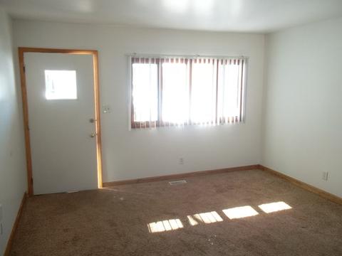 700 Darcy Ln, Griffith, IN 46319 photo 5