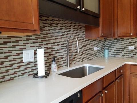 200 Comstock Dr, Elgin, IL 60124 photo 14