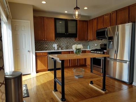 200 Comstock Dr, Elgin, IL 60124 photo 9