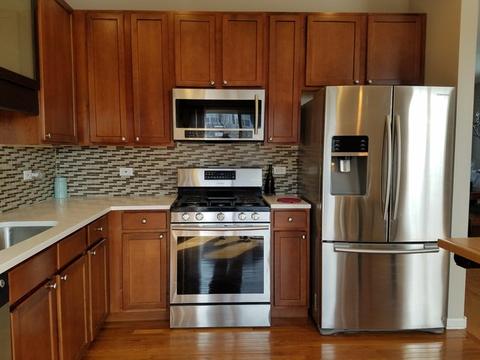 200 Comstock Dr, Elgin, IL 60124 photo 12