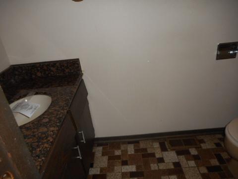 1045 Briarcliffe Blvd, Wheaton, IL 60189 photo 10