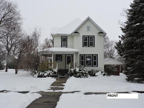 300 E South St, Dwight, IL 60420 photo 1