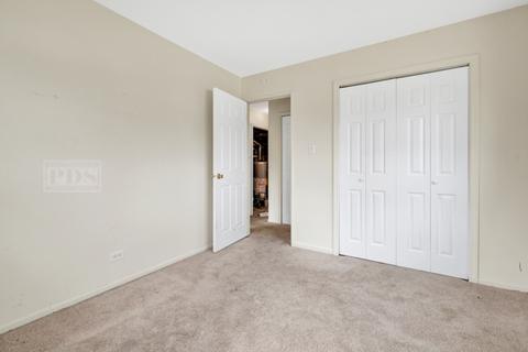 3903 Bluebird Ln, Rolling Meadows, IL 60008 photo 13