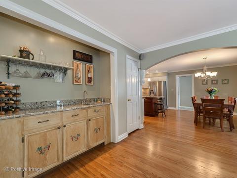 157 Chaucer Ct, Willowbrook, IL 60527 photo 9