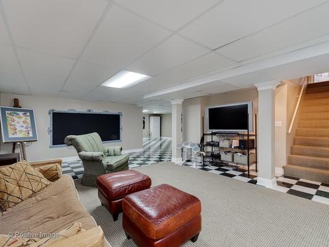 157 Chaucer Ct, Willowbrook, IL 60527 photo 22