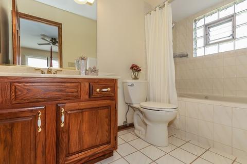 548 Hawthorne Ave, Bartlett, IL 60103 photo 22