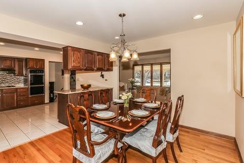 548 Hawthorne Ave, Bartlett, IL 60103 photo 13