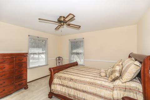 548 Hawthorne Ave, Bartlett, IL 60103 photo 23