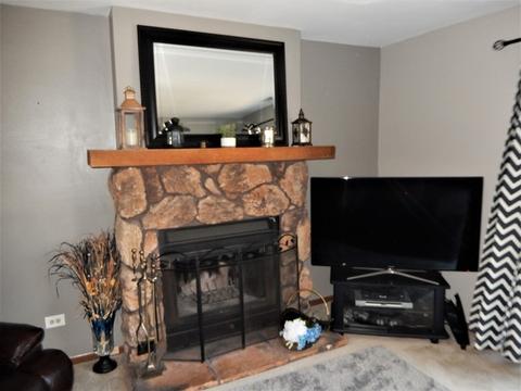 1464 Stonebridge Cir #E10, Wheaton, IL 60187 photo 6
