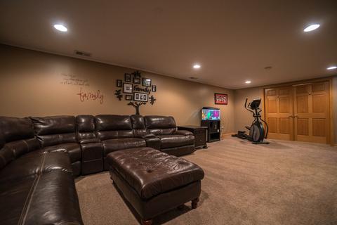 15100 Ridgeway Ave, Midlothian, IL 60445 photo 21