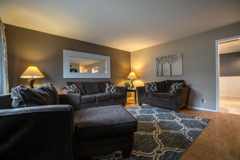 15100 Ridgeway Ave, Midlothian, IL 60445 photo 4