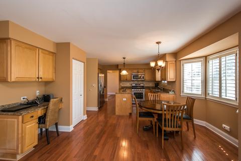 1530 Derby Ln, Bartlett, IL 60103 photo 8