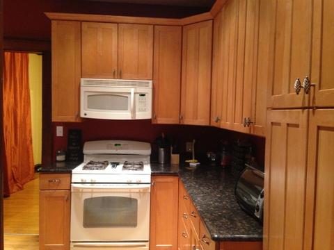 322 Orange St, Elgin, IL 60123 photo 3