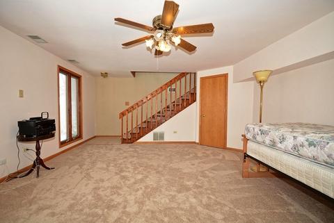 285 Frederick Ct, Hoffman Estates, IL 60169 photo 26