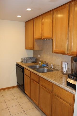 208 E Bailey Rd #M, Naperville, IL 60565 photo 2