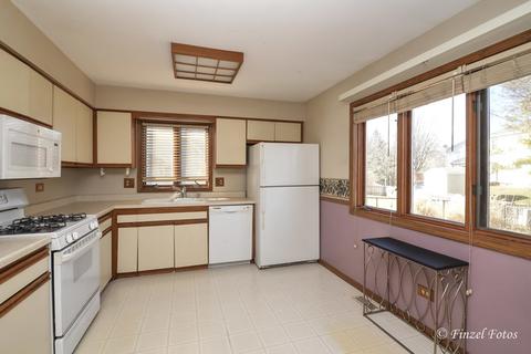 610 N Airlite St, Elgin, IL 60123 photo 4