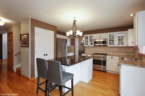 1362 Branden Ln, Bartlett, IL 60103 photo 7