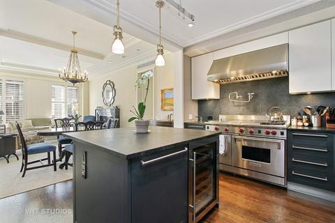 159 E Walton Pl #13D, Chicago, IL 60611 photo 7