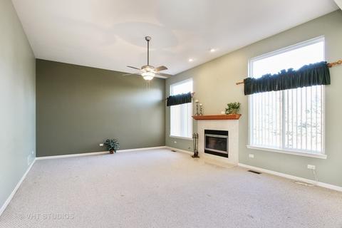 4808 Joyce Ln, Mchenry, IL 60050 photo 8