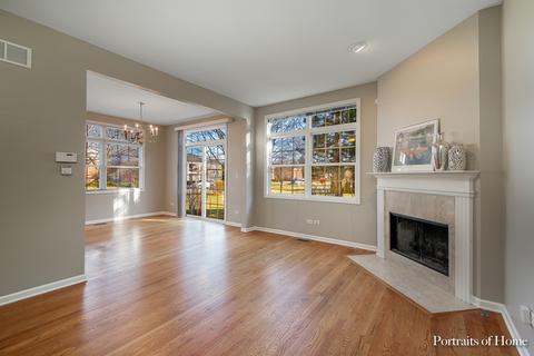 1740 Pershing Ave, Wheaton, IL 60189 photo 3