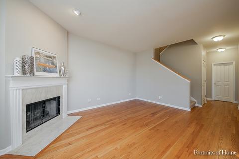 1740 Pershing Ave, Wheaton, IL 60189 photo 4