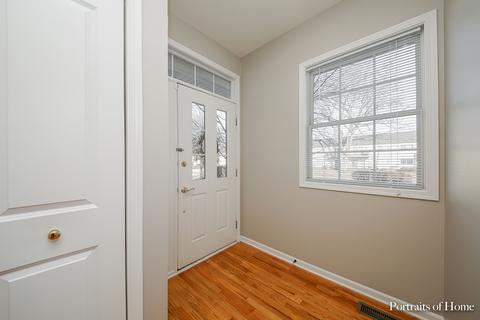 1740 Pershing Ave, Wheaton, IL 60189 photo 10