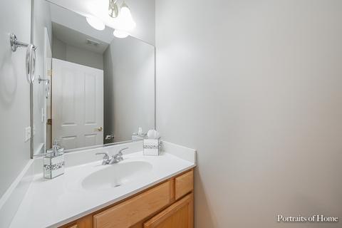 1740 Pershing Ave, Wheaton, IL 60189 photo 11