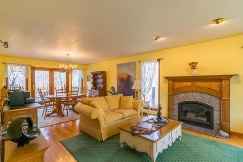 16911 Tanglewild Dr, Morrison, IL 61270 photo 8