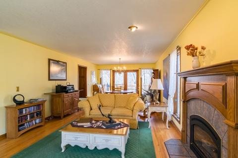 16911 Tanglewild Dr, Morrison, IL 61270 photo 9