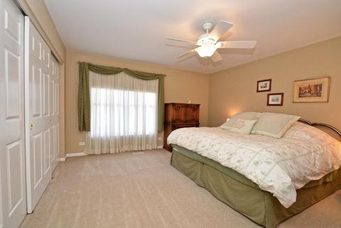 1020 Par Dr, Algonquin, IL 60102 photo 19