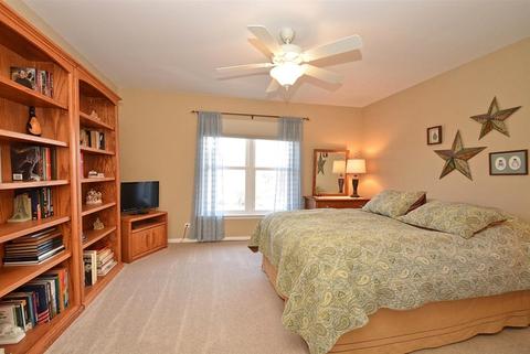 1020 Par Dr, Algonquin, IL 60102 photo 17