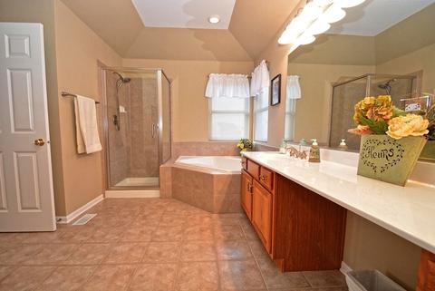 1020 Par Dr, Algonquin, IL 60102 photo 15