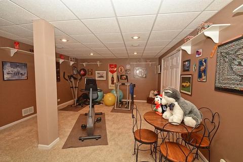 1020 Par Dr, Algonquin, IL 60102 photo 23