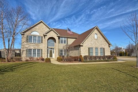 1020 Par Dr, Algonquin, IL 60102 photo 1