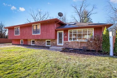 1240 Manito Trl, Algonquin, IL 60102 photo 1