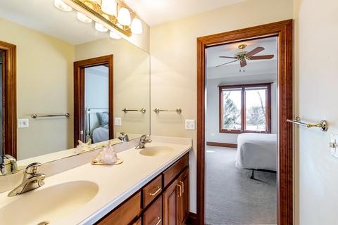 2640 Sutton Cir, Naperville, IL 60564 photo 31