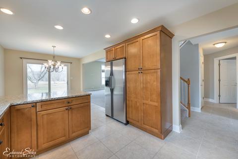 400 8th Ave, Marengo, IL 60152 photo 5
