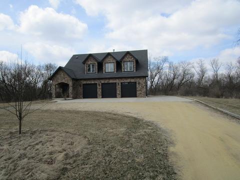 6909 Schultz Rd, Harvard, IL 60033 photo 1
