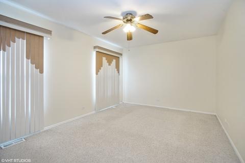 1225 Rosedale Ln, Hoffman Estates, IL 60169 photo 8