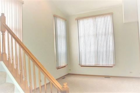 9 Brian Ct, Algonquin, IL 60102 photo 2