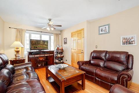 7527 W Douglas Ave, Summit, IL 60501 photo 3