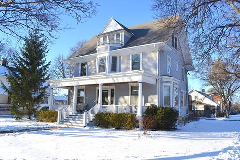 227 E Lincoln Ave, Wheaton, IL 60187 photo 1