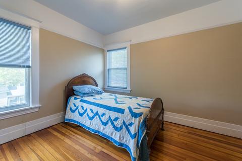 227 E Lincoln Ave, Wheaton, IL 60187 photo 17