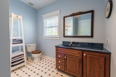 227 E Lincoln Ave, Wheaton, IL 60187 photo 16