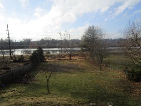 622 Wellington Ave, Elgin, IL 60120 photo 3